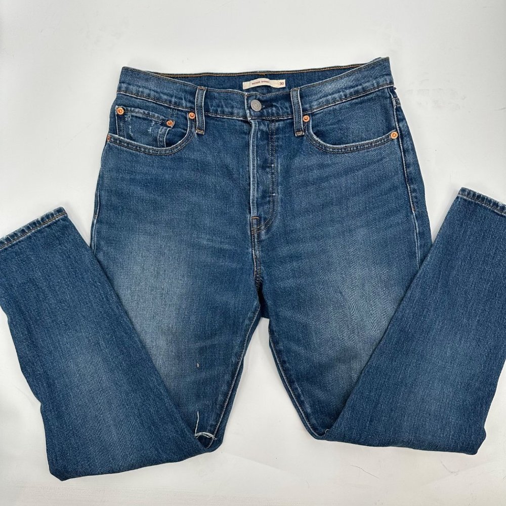 Levi’s Premium Wedgie Skinny Jeans Button Fly Distressed Size 30